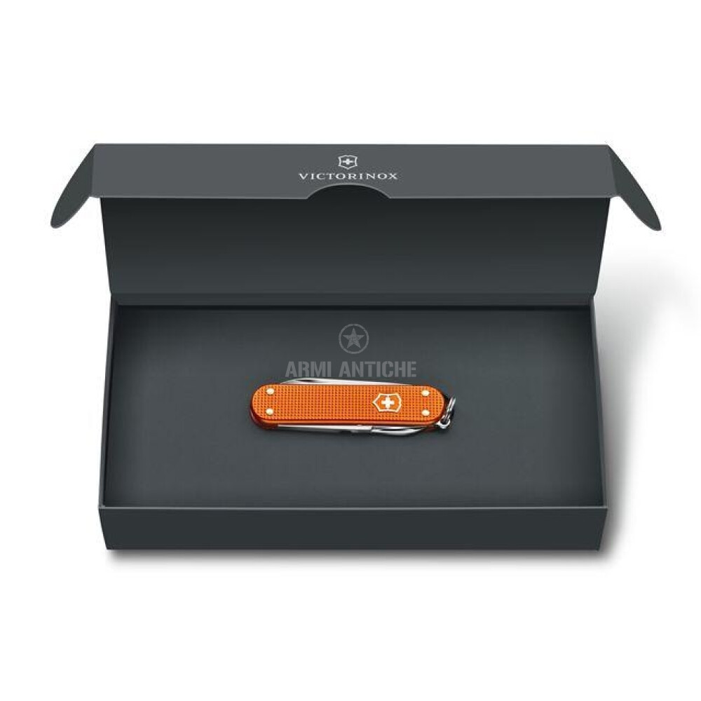 Classic Alox Arancione Tigre LIMITED EDITION 2021 Victorinox